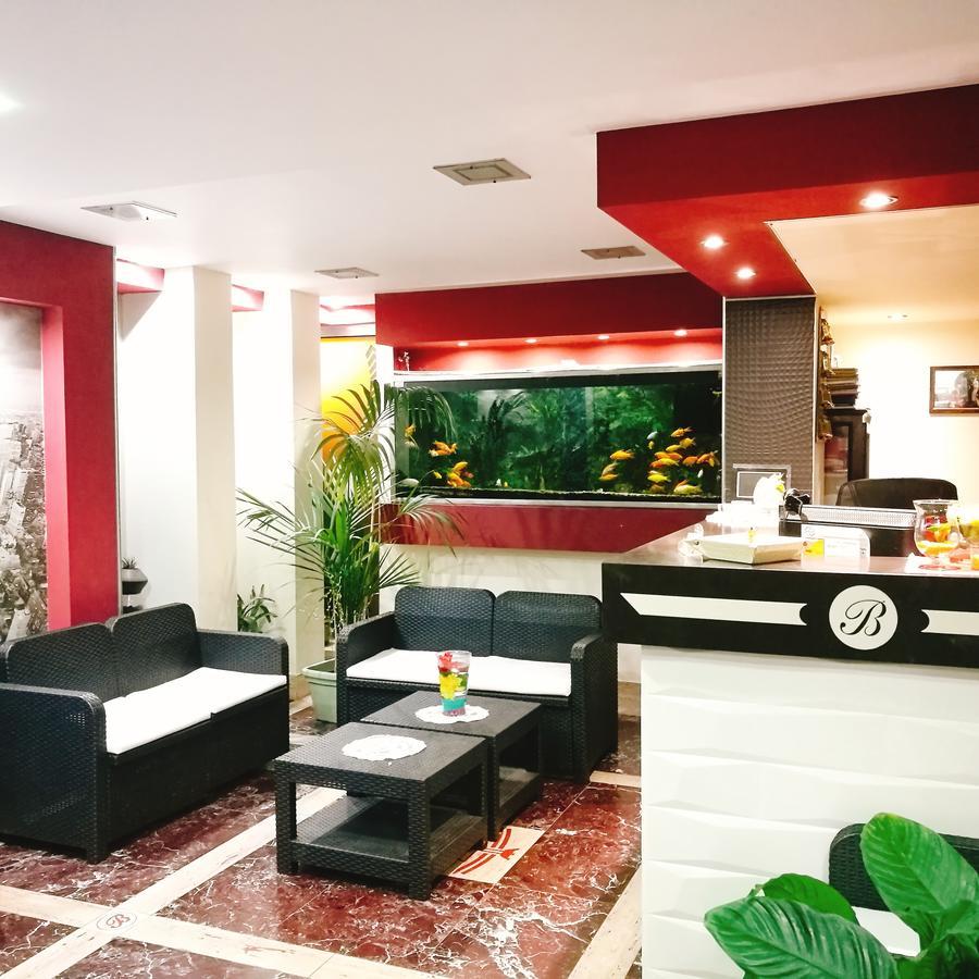 PARADISO Hotel Ristorante Riaci Capo Buitenkant foto